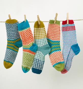 Soxx Book Socken selbst stricken und Farbe ins Spiel bringen