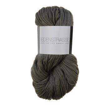 Seidenstrasse Merino-Seide Garn Fb. 9025 Macadamia Braun