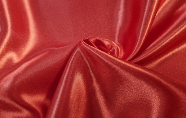 Satin Stoff Fb. Rot 100% Polyester