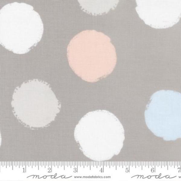 Patchworkbaumwolle D Is For Dream by Paper + cloth for Moda 25128-12 Grau-beige