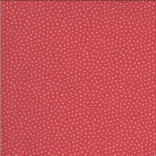 42353-22 Moda dotty by christopher on his travels around the british isles blass rot