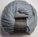 InEinklang Merino-Hanf-Garn Fb. 510 Eisblau von Ateliert Zitron